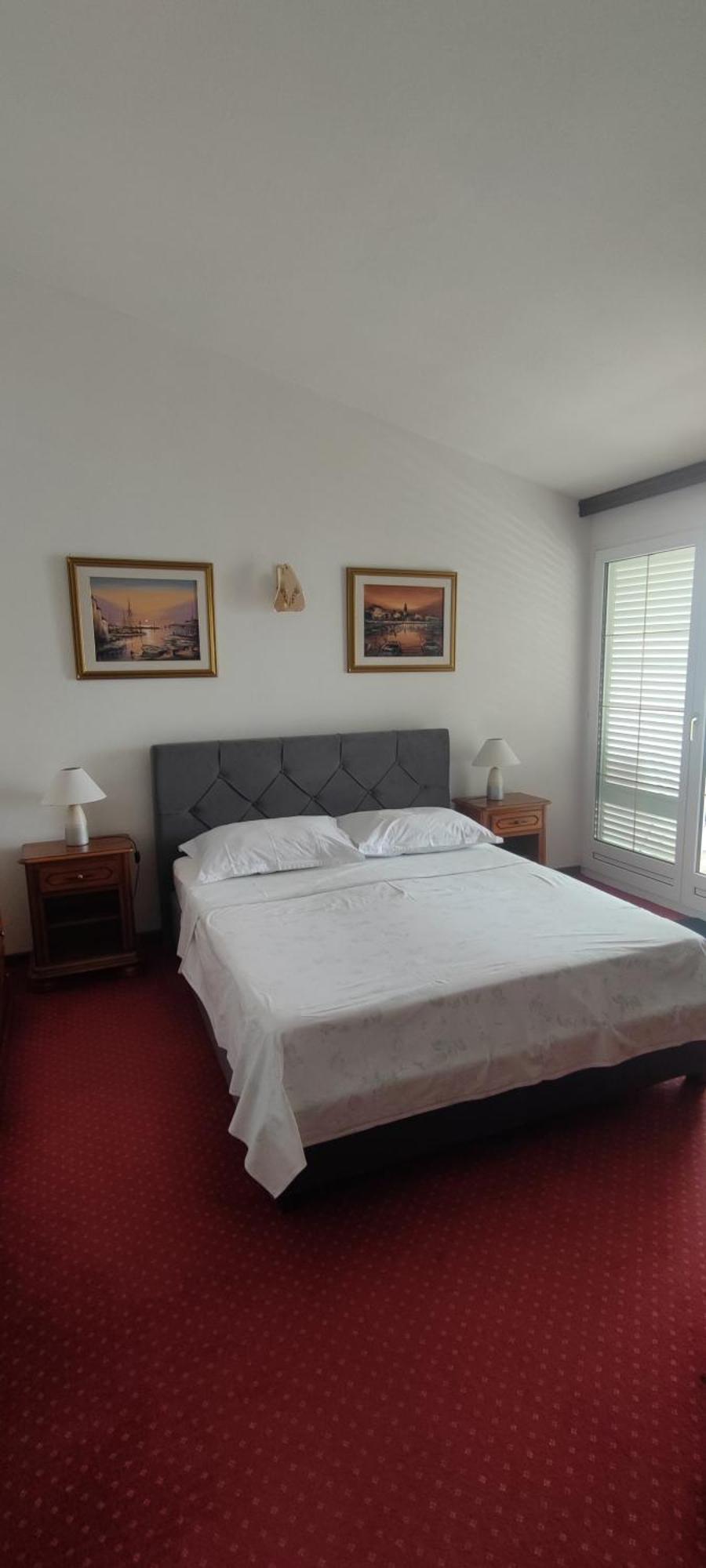 Sun Apartment